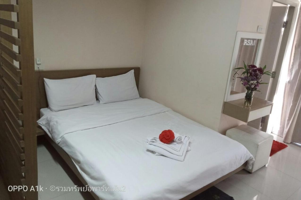 Ruamsab2 รวมทรัพย์2 Appartement Bangkok Buitenkant foto