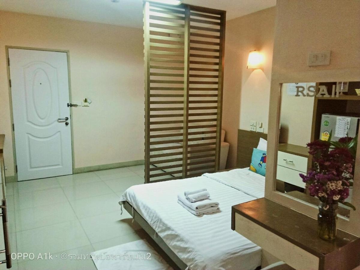 Ruamsab2 รวมทรัพย์2 Appartement Bangkok Buitenkant foto